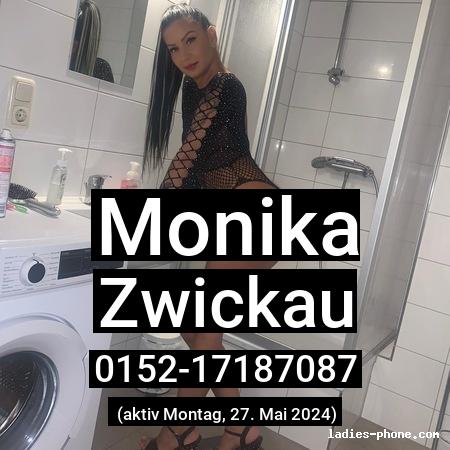 Monika aus Zwickau