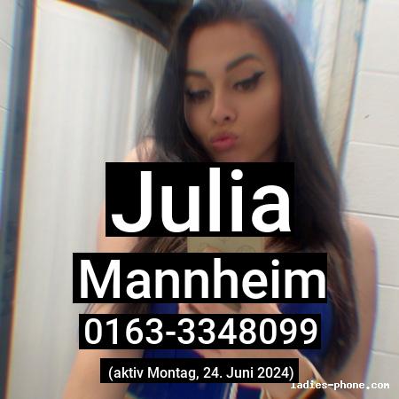 Julia aus Mannheim
