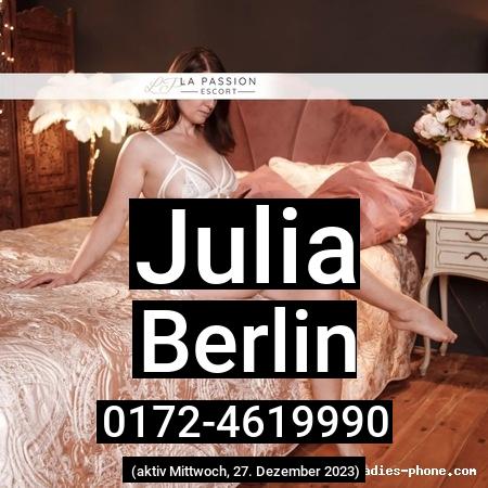 Julia aus Berlin