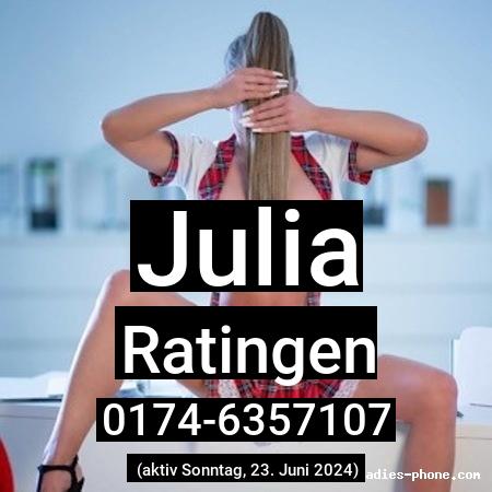 Julia aus Ratingen