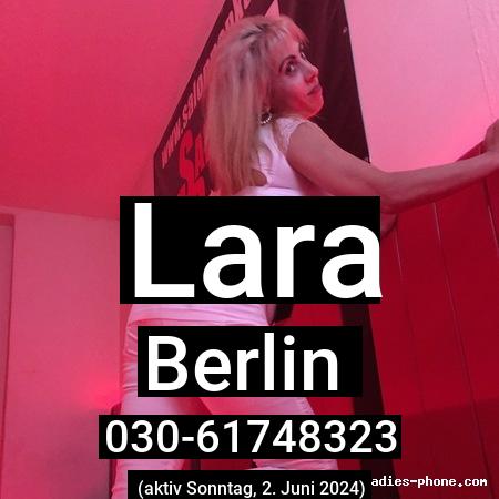 Lara aus Berlin