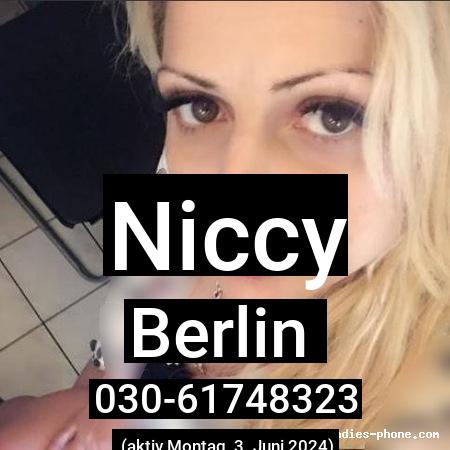 Niccy aus Berlin