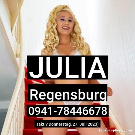 Julia aus Regensburg